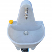 Умывальник на 30 л. с ножной помпой