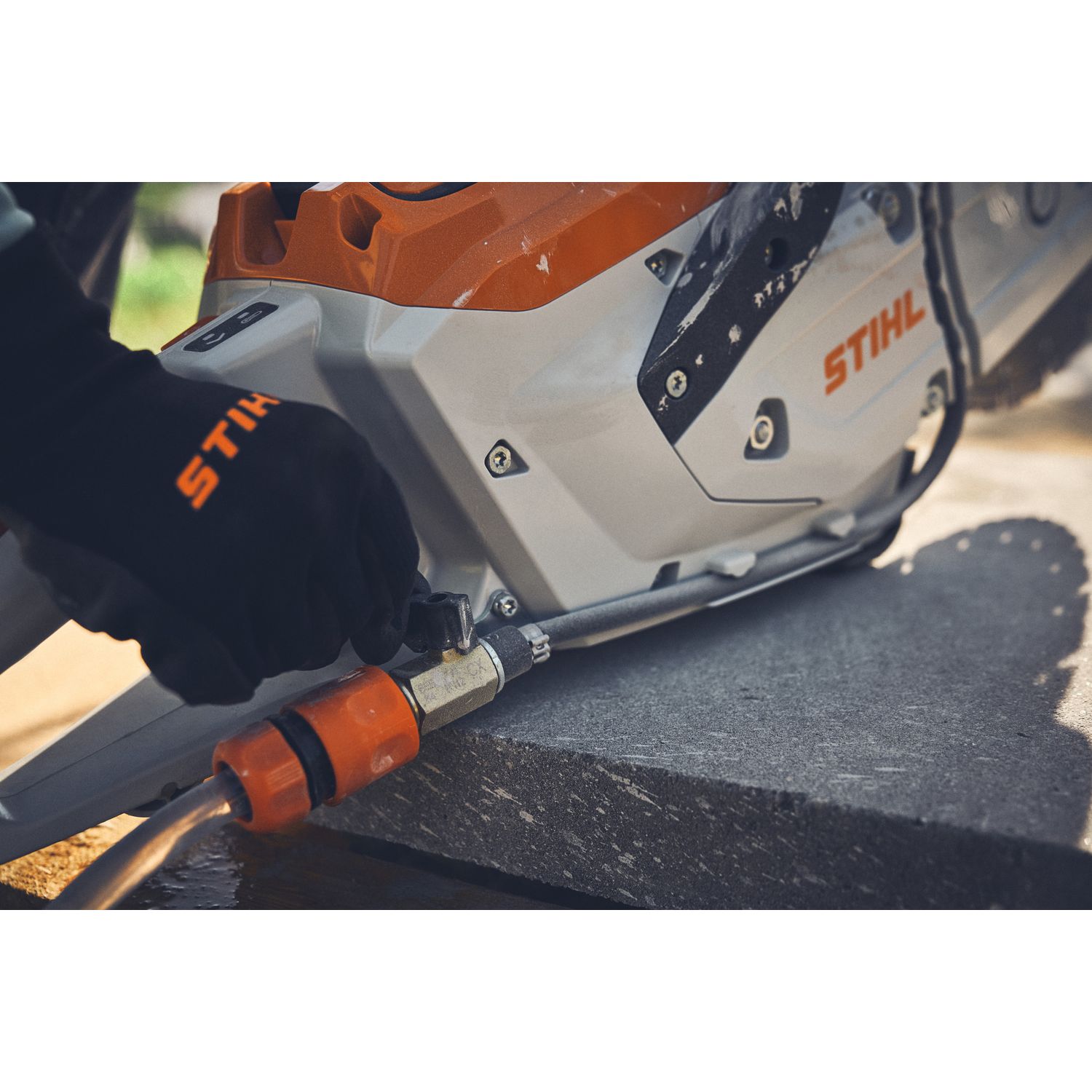 Аккумуляторная режущая пила STIHL TSA 300