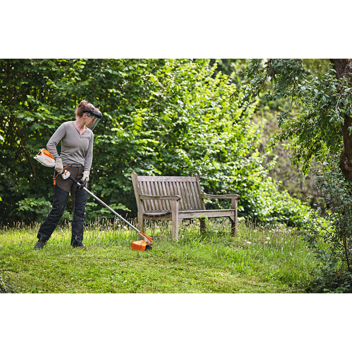 Аккумуляторная мотокоса STIHL FSA 86 R