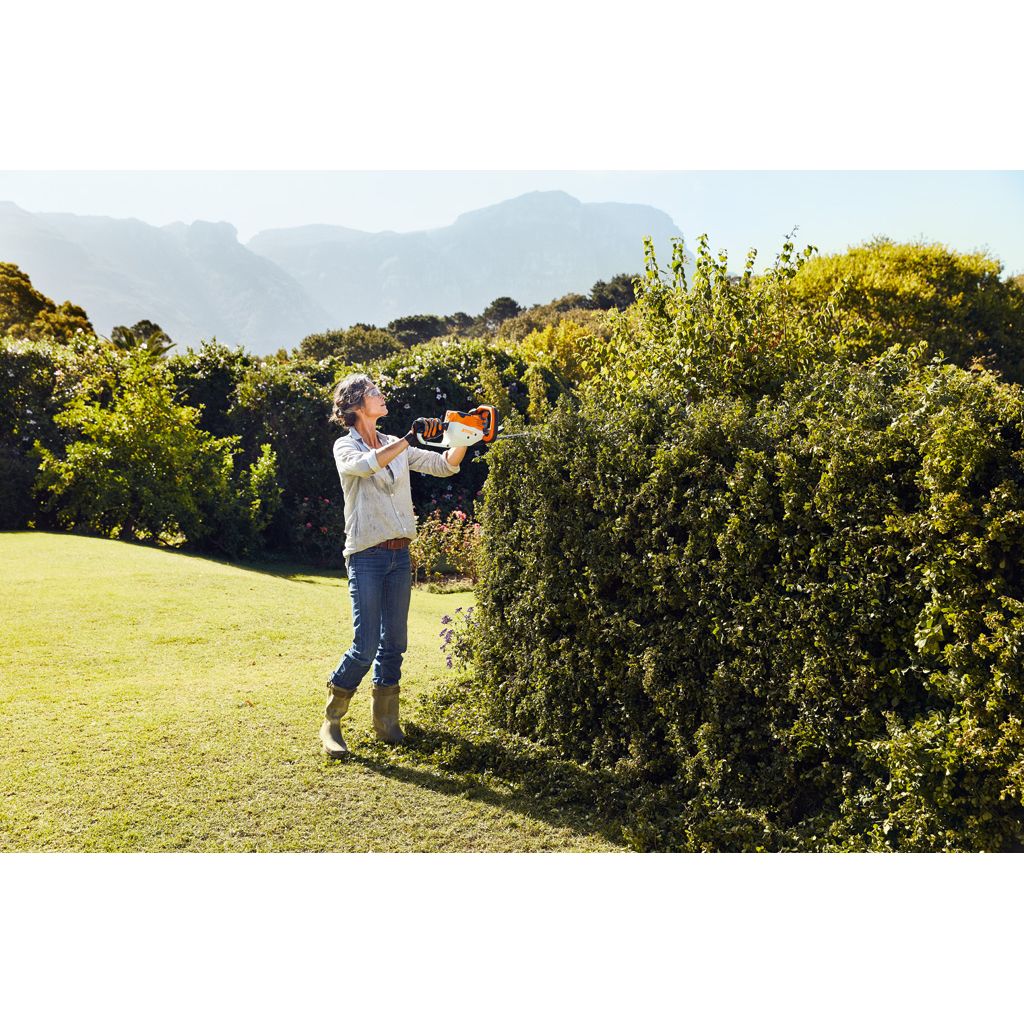 Аккумуляторный кусторез STIHL HSA 56