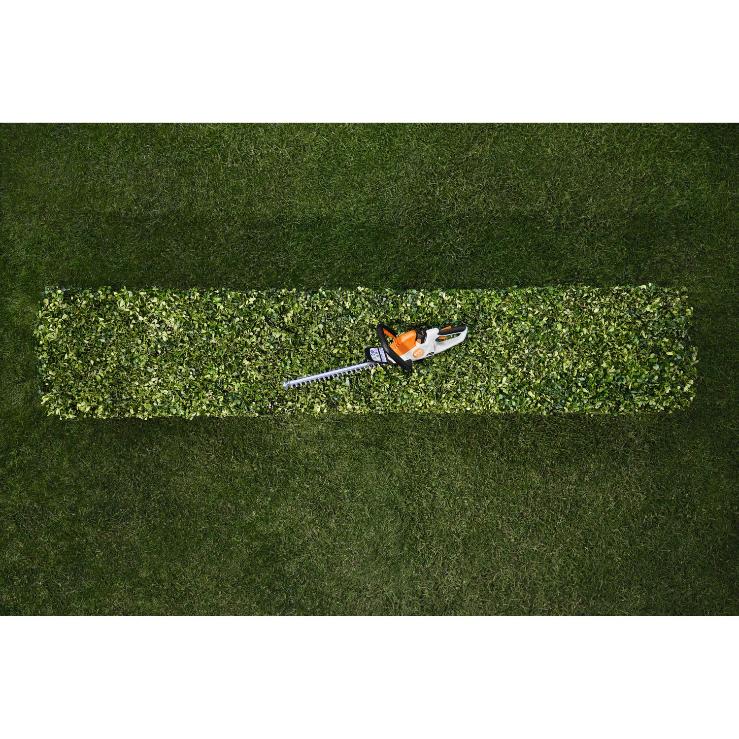 Аккумуляторный кусторез STIHL HSA 30
