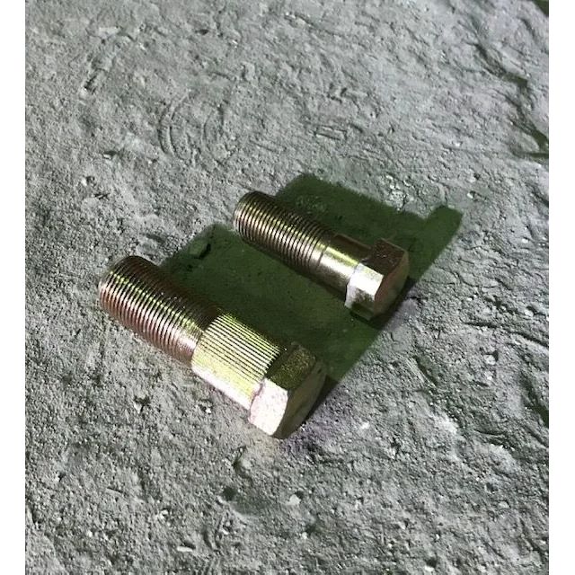 Болт 40-3103016 передней ступицы *А