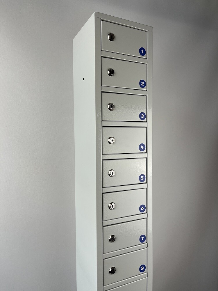 Автомат для зарядки мобильных устройств LOCKER L16