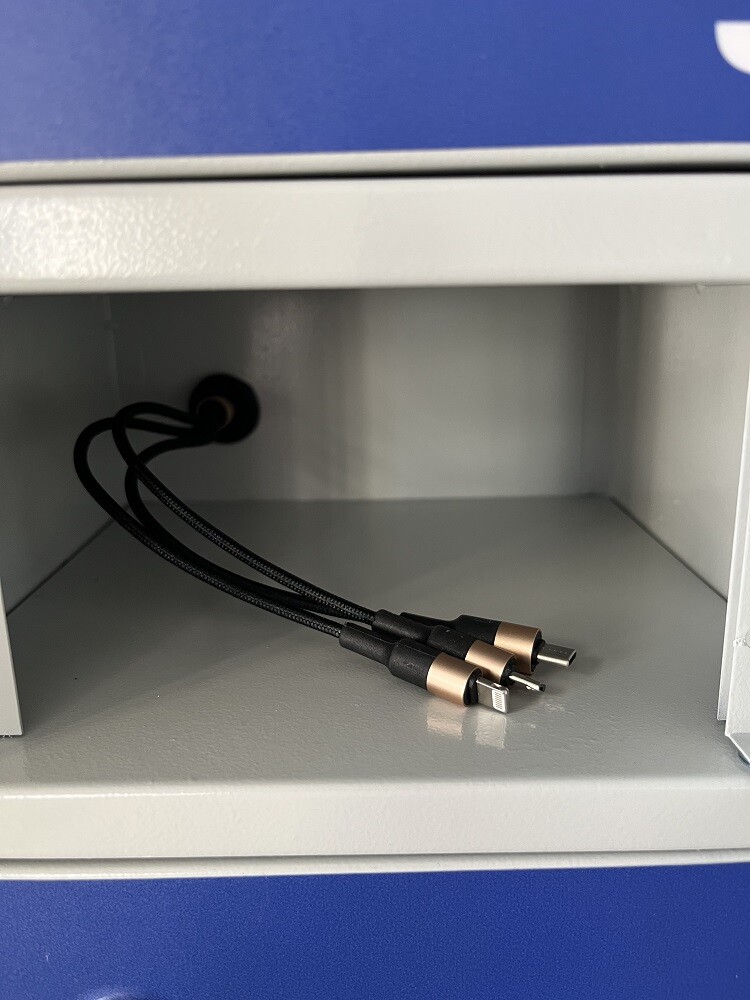 Автомат для зарядки мобильных устройств LOCKER L16