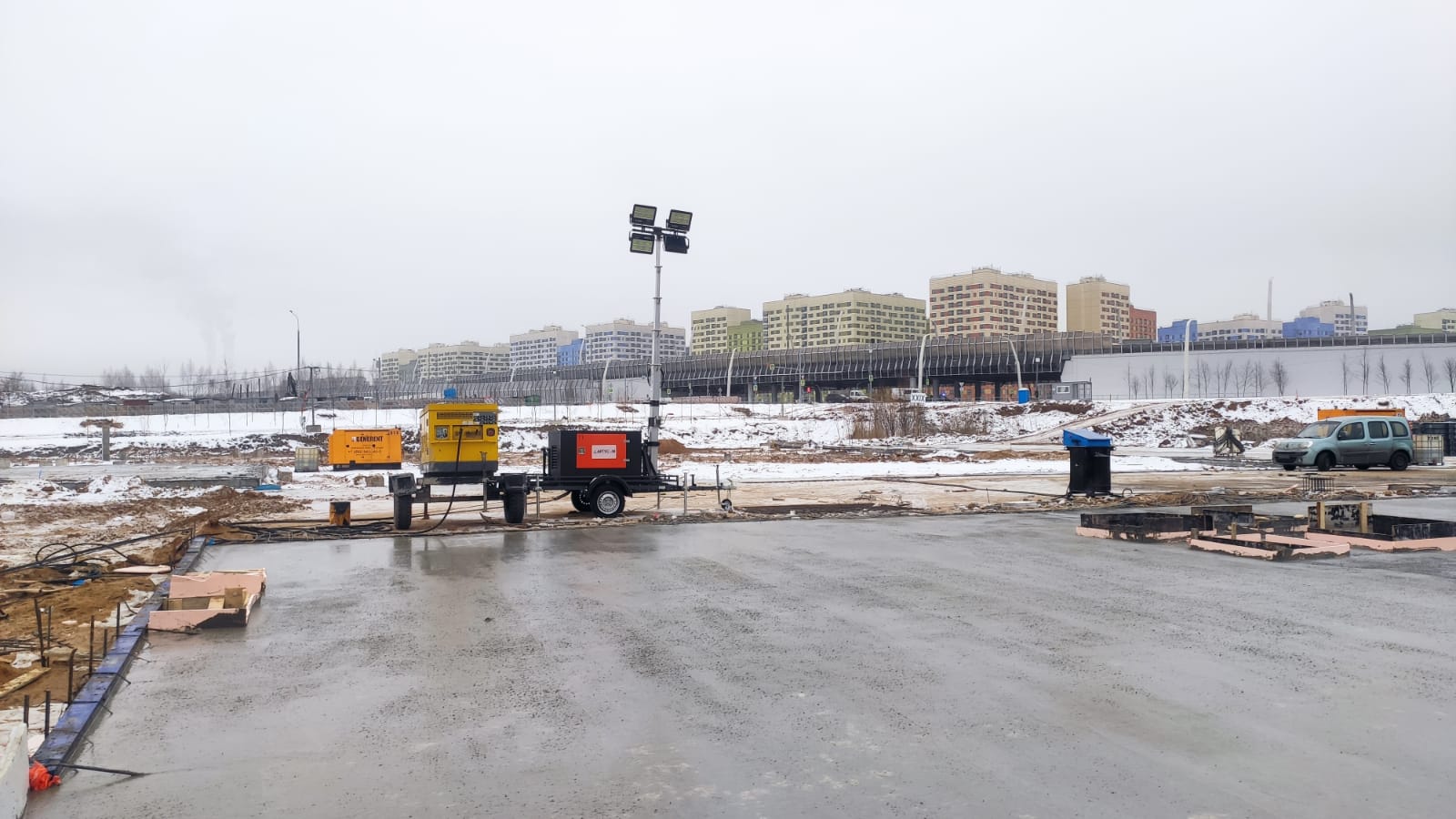 Автономная мачта передвижная осветительная "Аргус-Прометей" АМПО-9м(Л)-4х500Вт(Г)-5кВт(БГ)-ПК